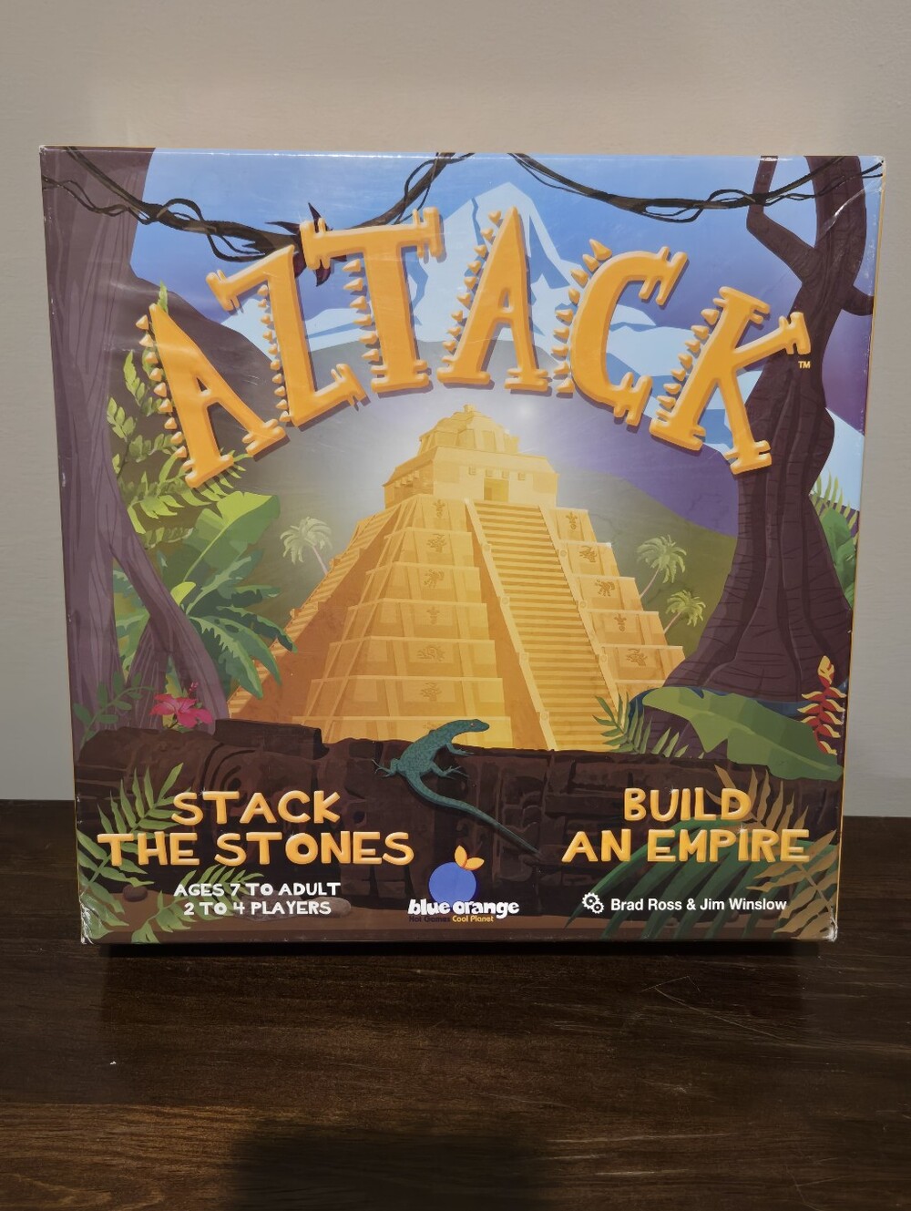 Altack Strategy Game by - Gold/Yellow Stones